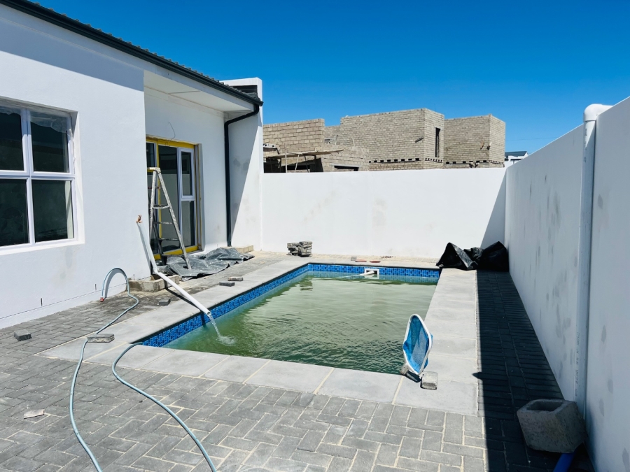 3 Bedroom Property for Sale in Sandown Western Cape